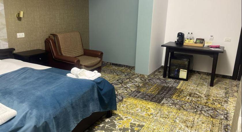 Poarta Raiului Hotel เตาบิสตรา ภายนอก รูปภาพ